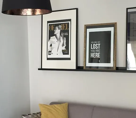 F2 Balcon à 1minute De La * Saint-Raphaël